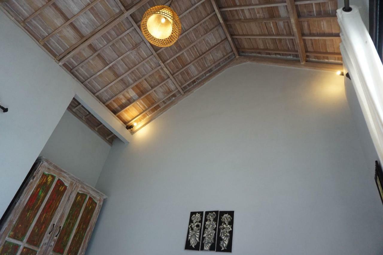 Louto Dmell Guesthouse Sanur Eksteriør bilde