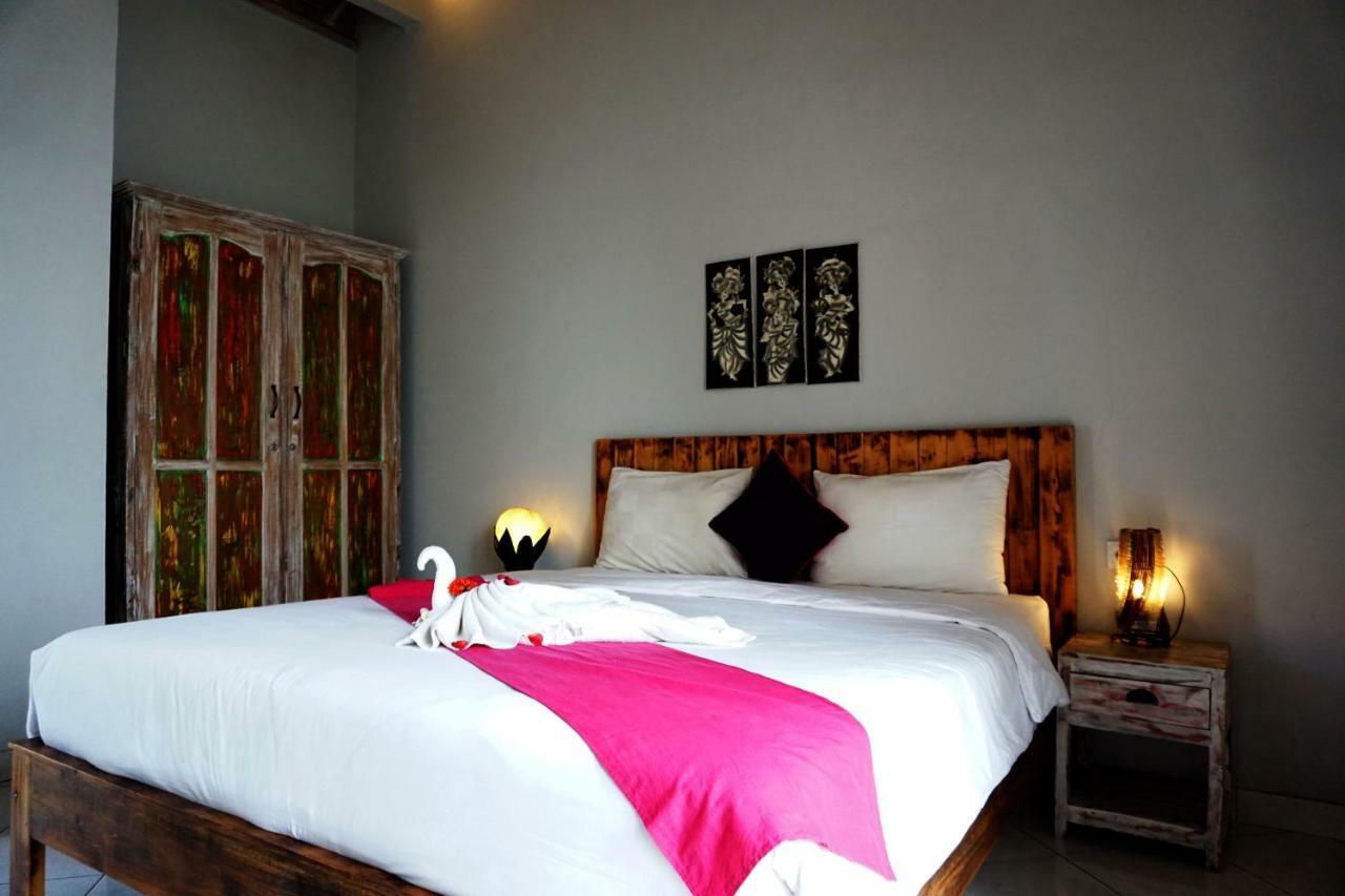 Louto Dmell Guesthouse Sanur Eksteriør bilde